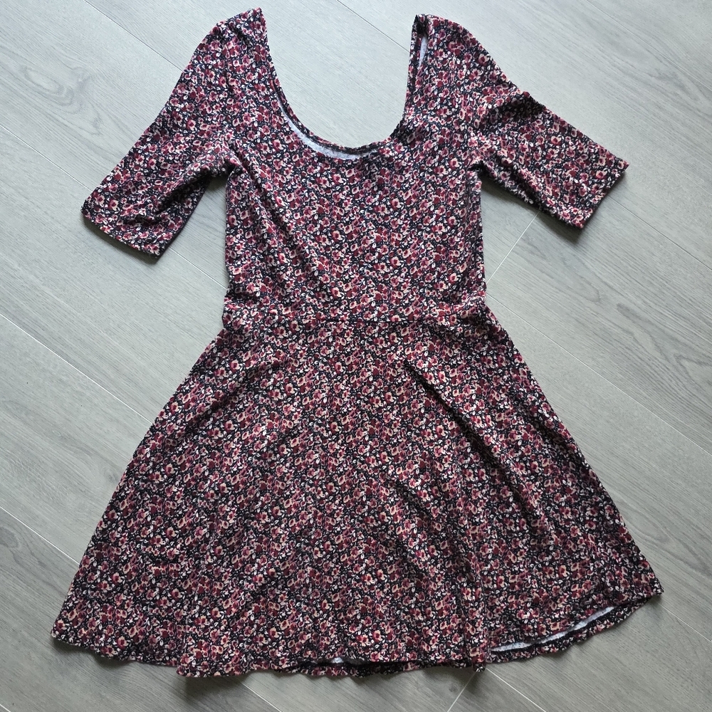Floral Scoop Neck Dress